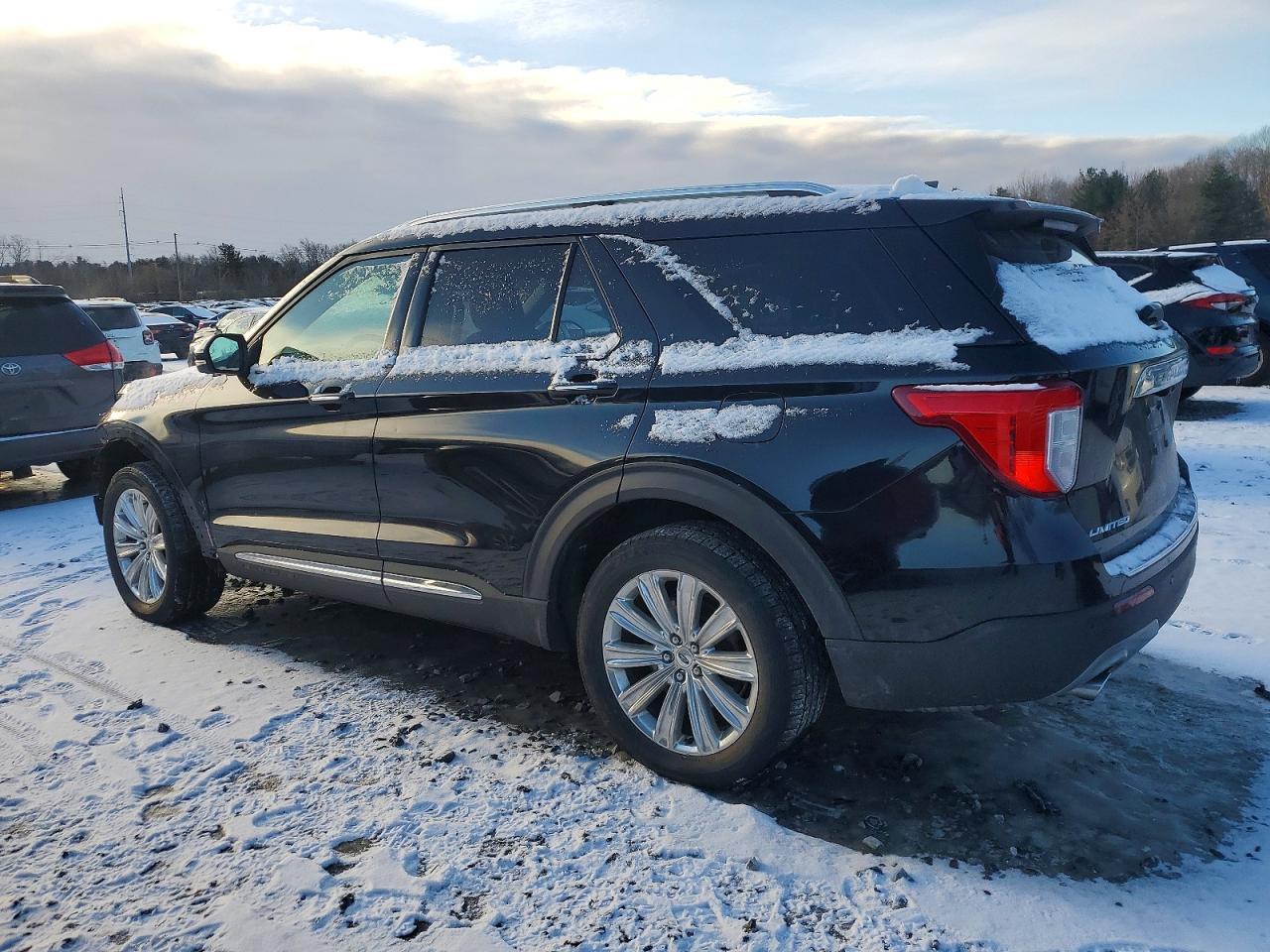 2021 FORD EXPLORER LIMITED photo 2
