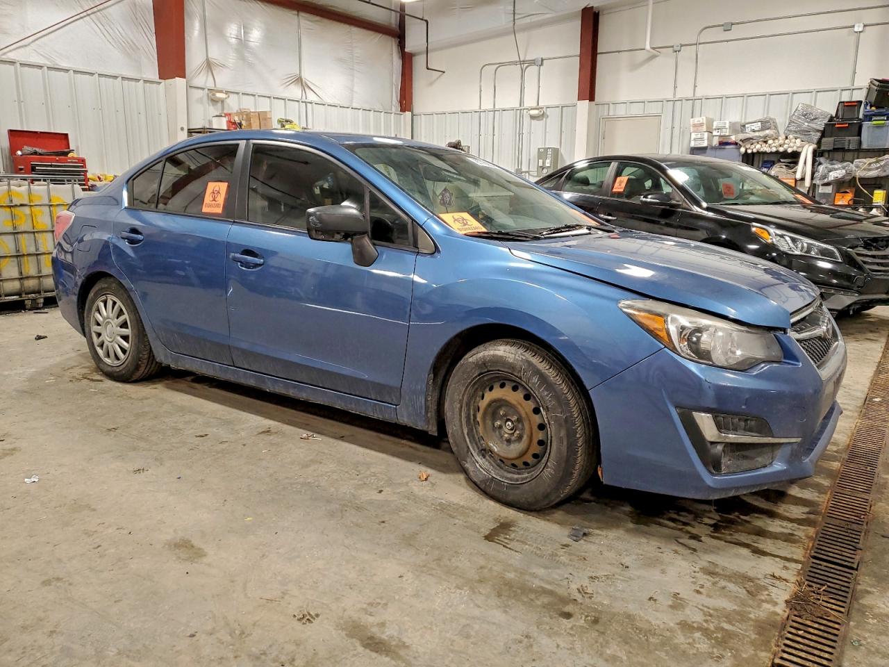 2016 SUBARU IMPREZA photo 4