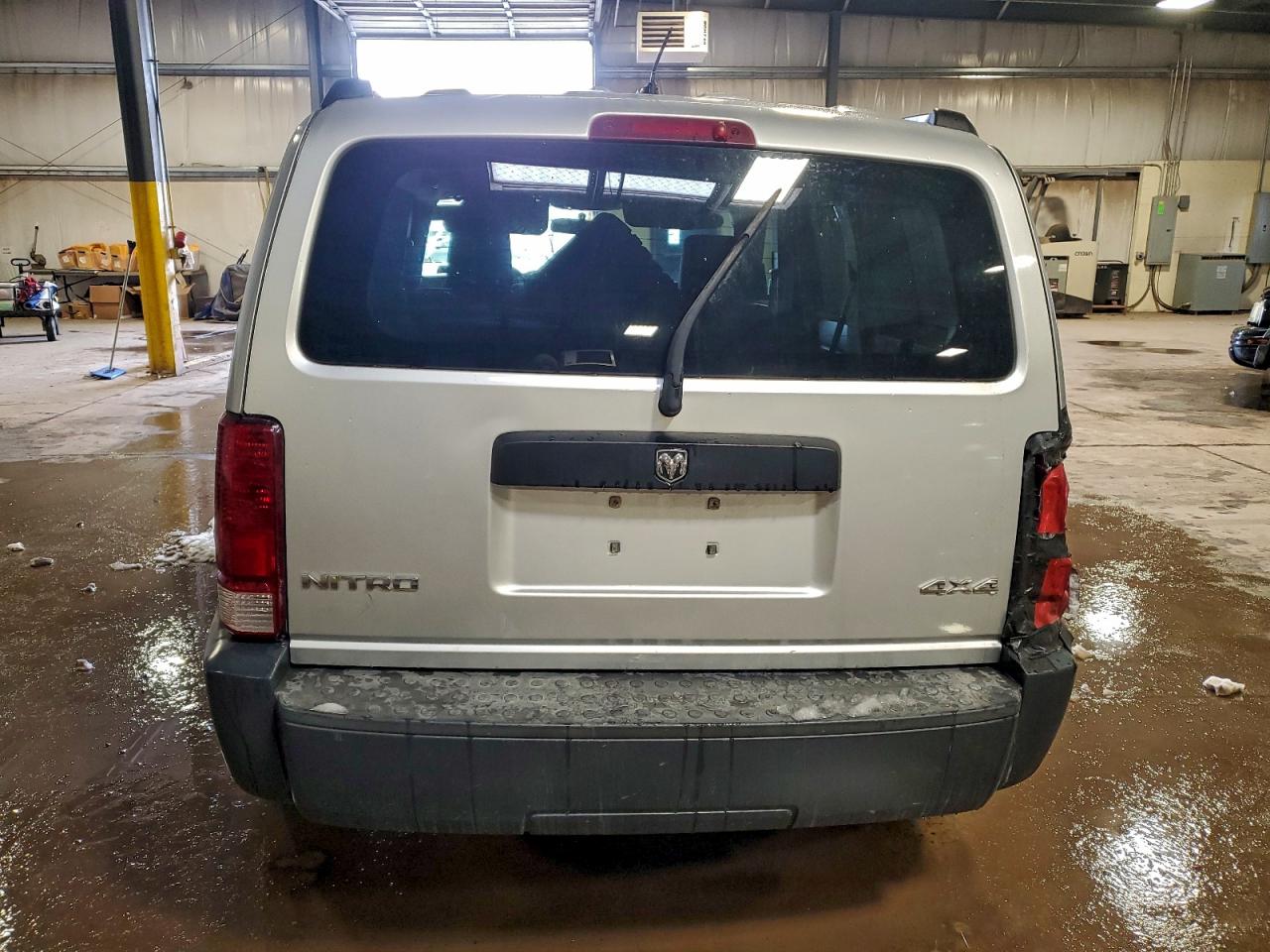 2007 DODGE NITRO SXT photo 6