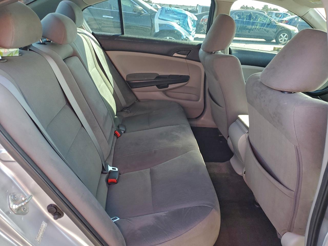 2012 HONDA ACCORD LX photo 10