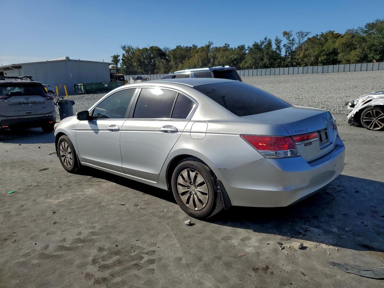 2012 HONDA ACCORD LX photo 2