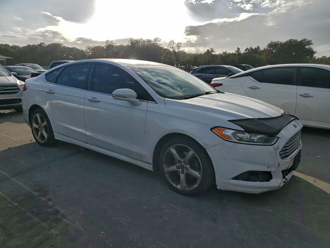 2016 FORD FUSION SE photo 4