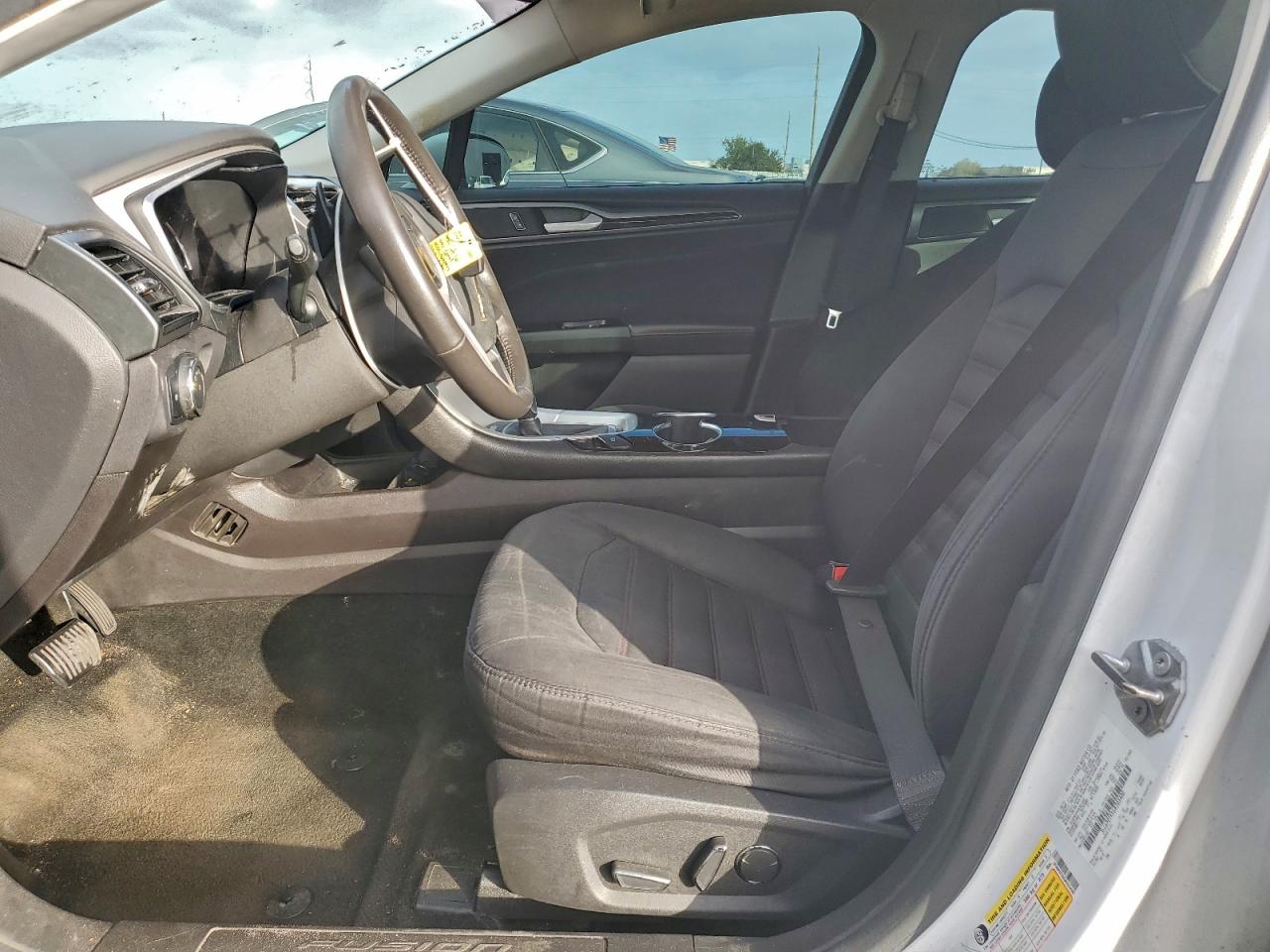 2016 FORD FUSION SE photo 7