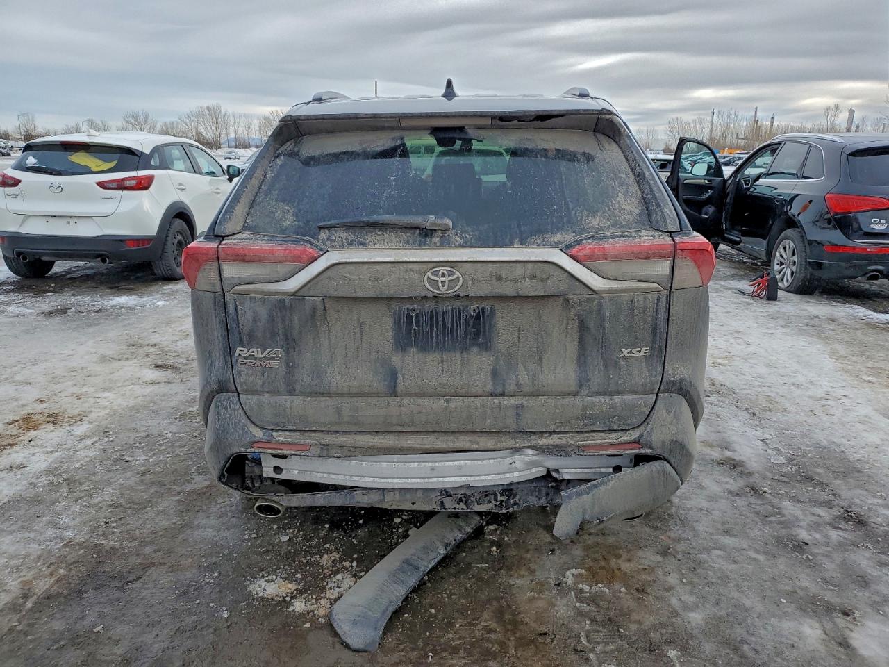 2023 TOYOTA RAV4 PRIME XSE photo 6