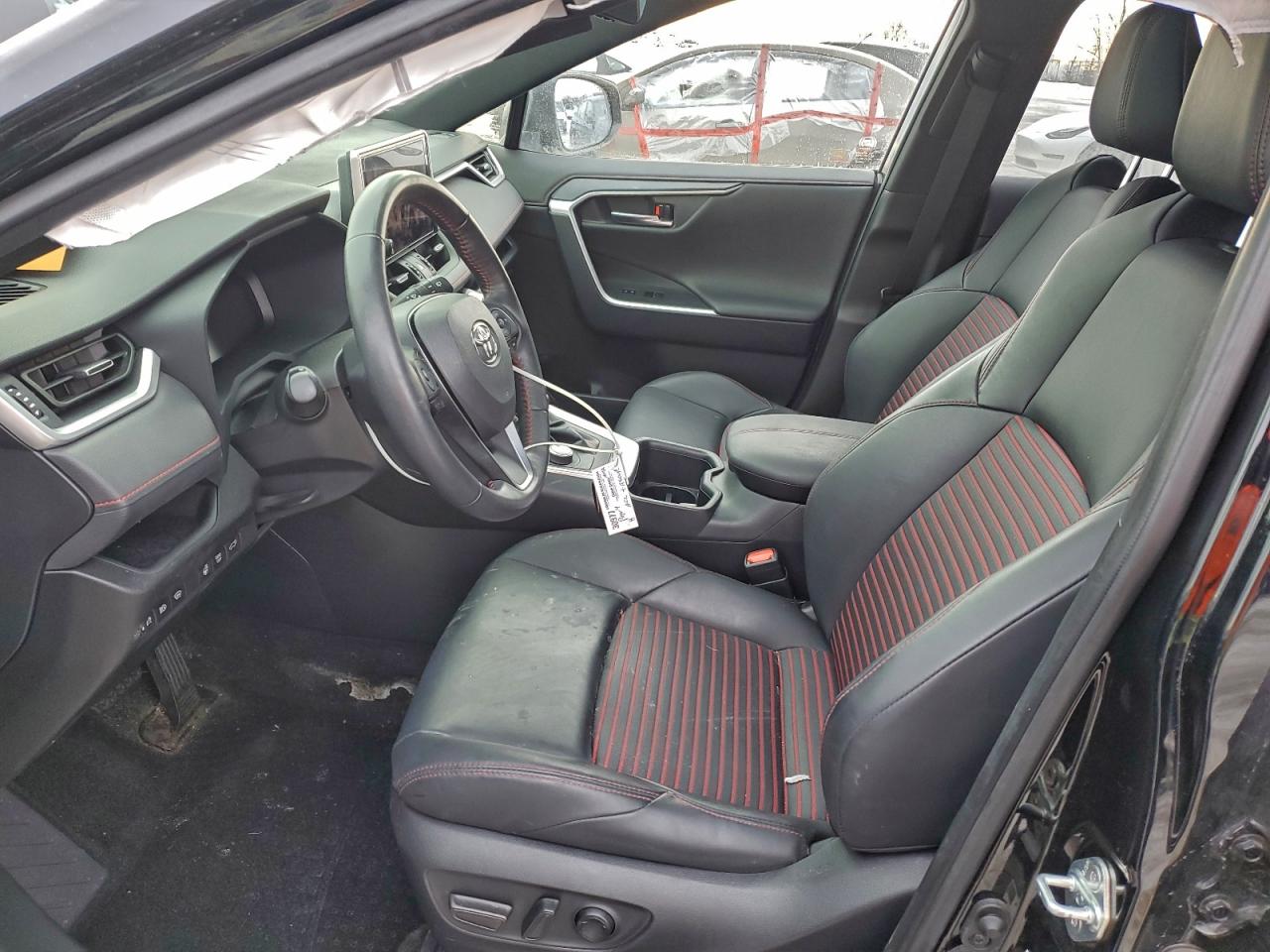 2023 TOYOTA RAV4 PRIME XSE photo 7