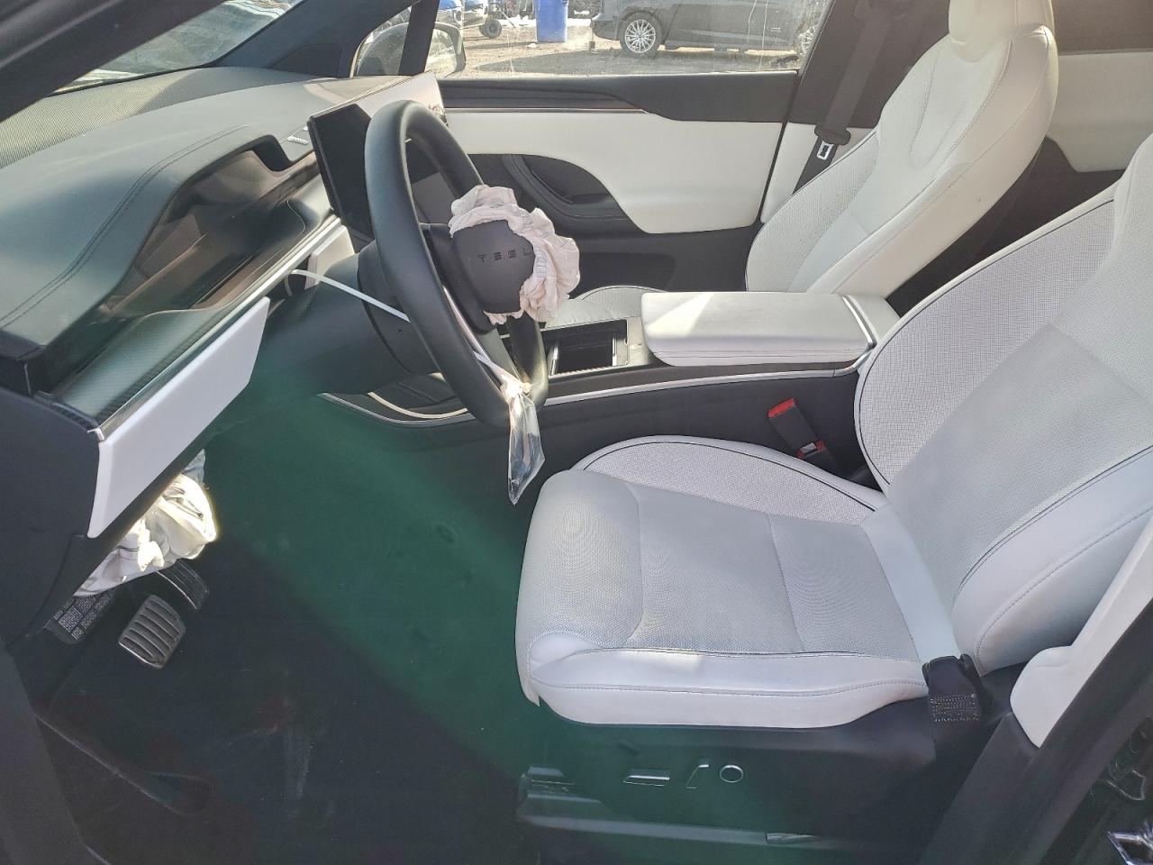 2024 TESLA MODEL X photo 19