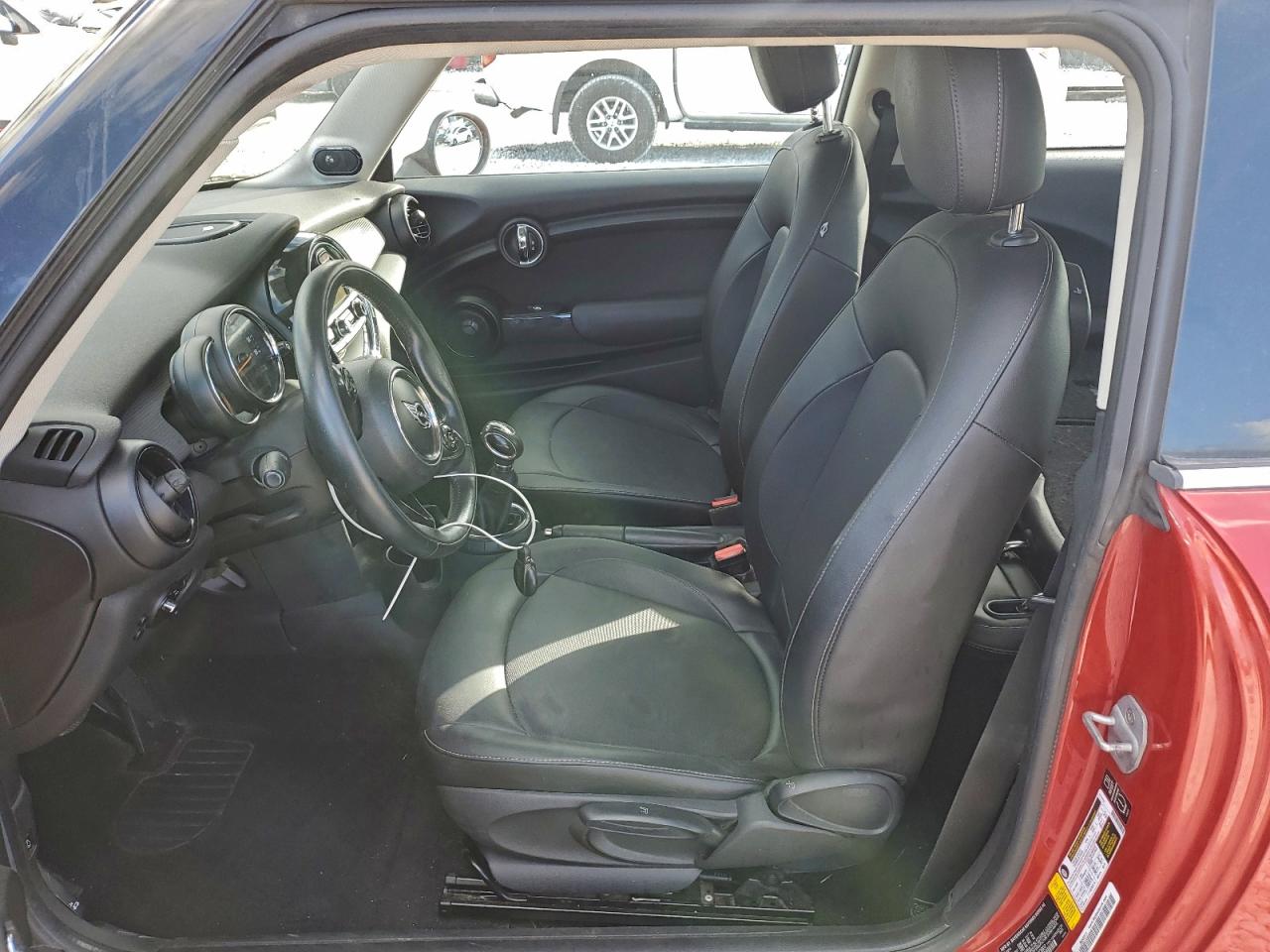 2014 MINI COOPER photo 7