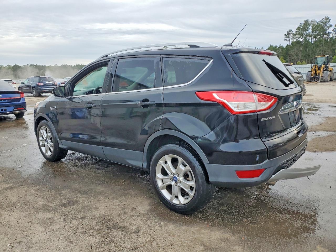 2016 FORD ESCAPE TITANIUM photo 2