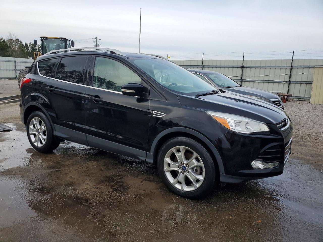 2016 FORD ESCAPE TITANIUM photo 4