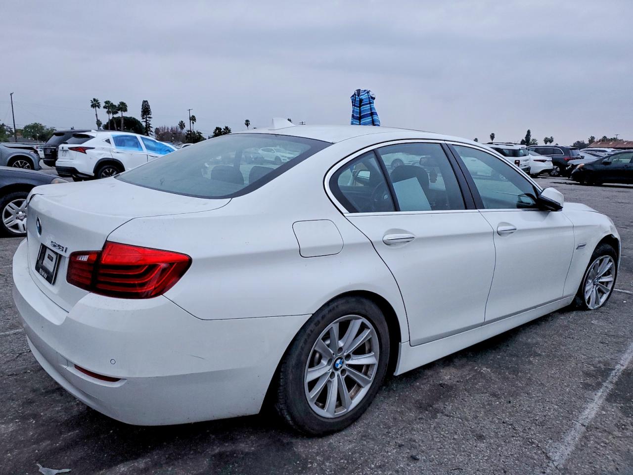 2016 BMW 528 I photo 3