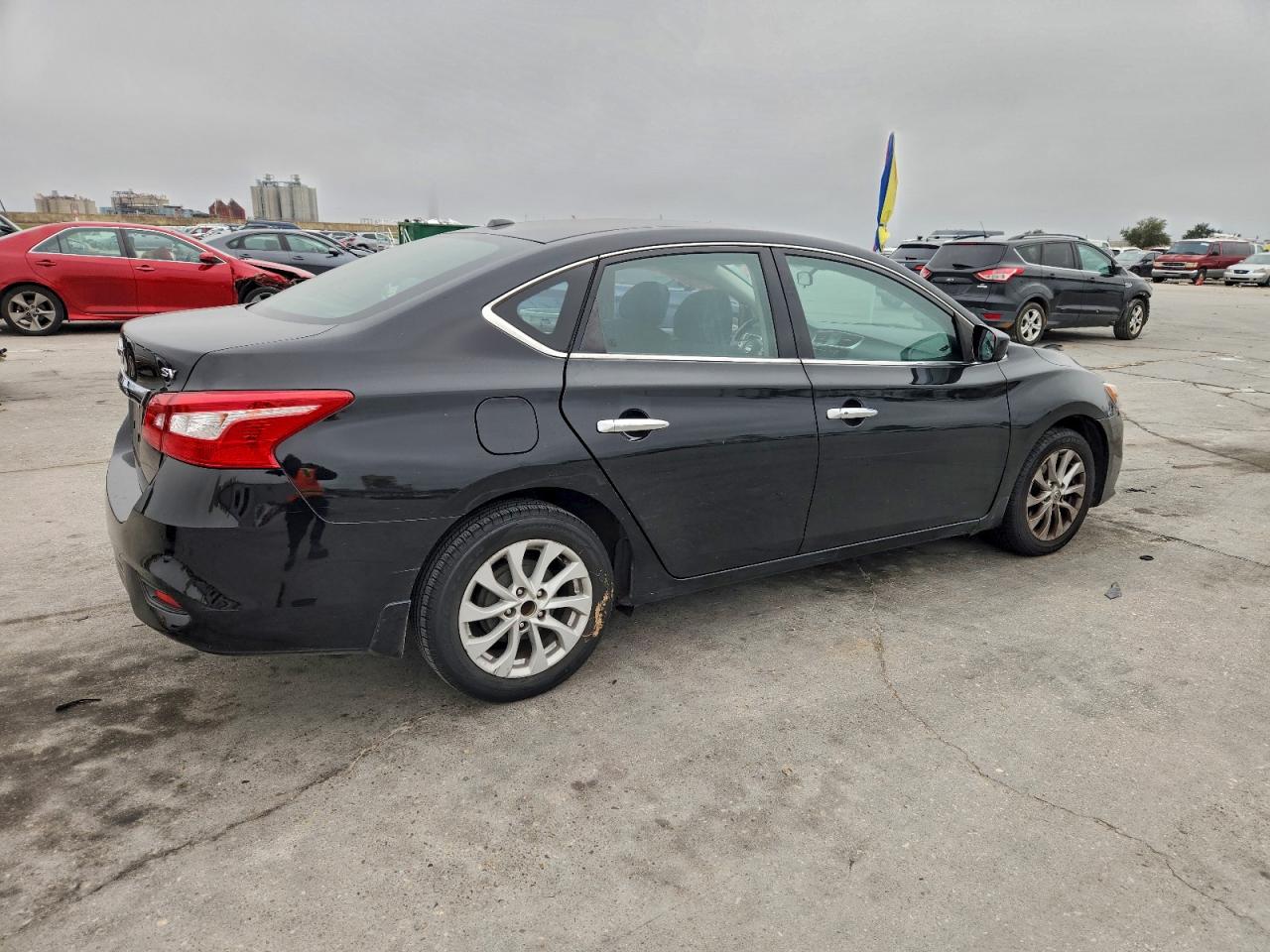 2018 NISSAN SENTRA S photo 3