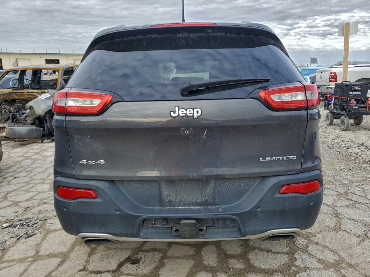 2017 JEEP CHEROKEE LIMITED photo 6