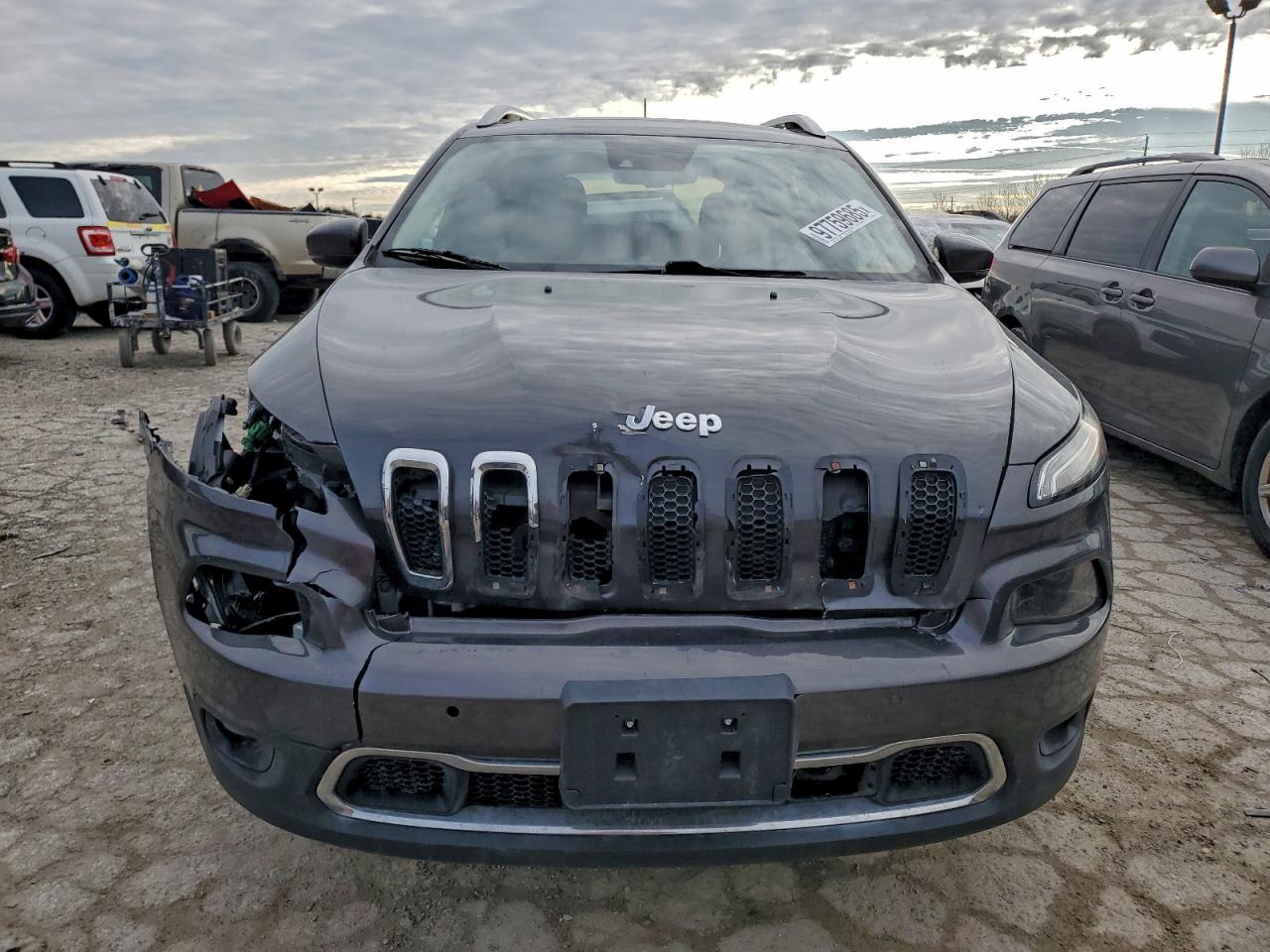 2017 JEEP CHEROKEE LIMITED photo 5