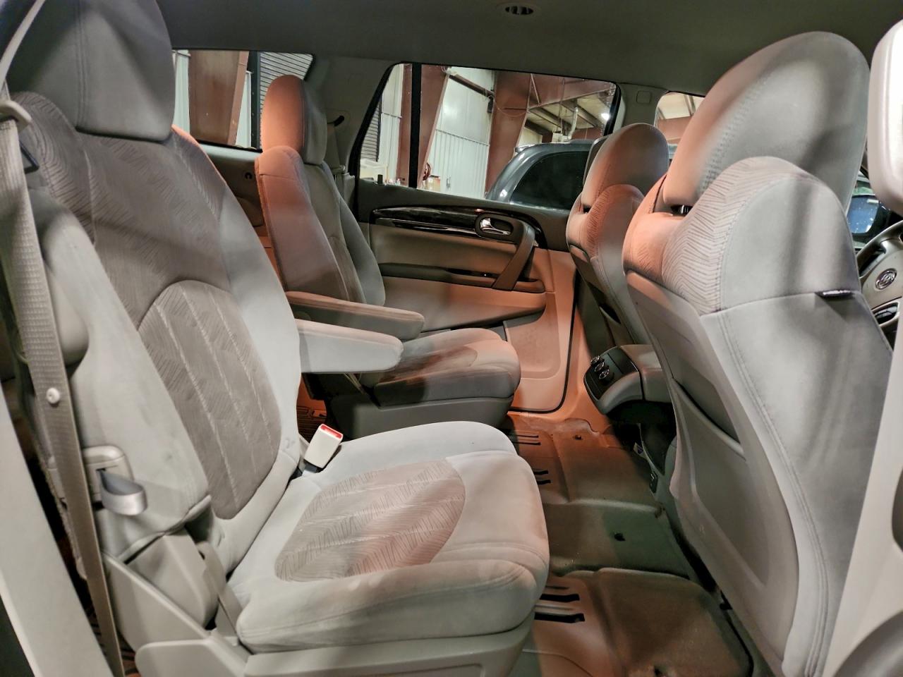 2016 BUICK ENCLAVE photo 11