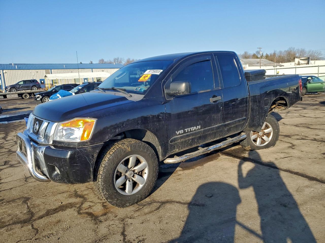 2011 NISSAN TITAN