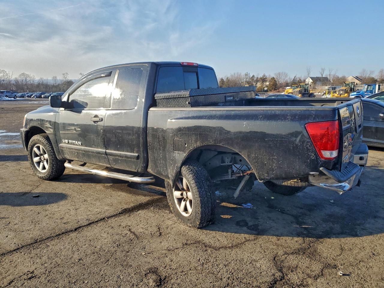 2011 NISSAN TITAN S photo 2