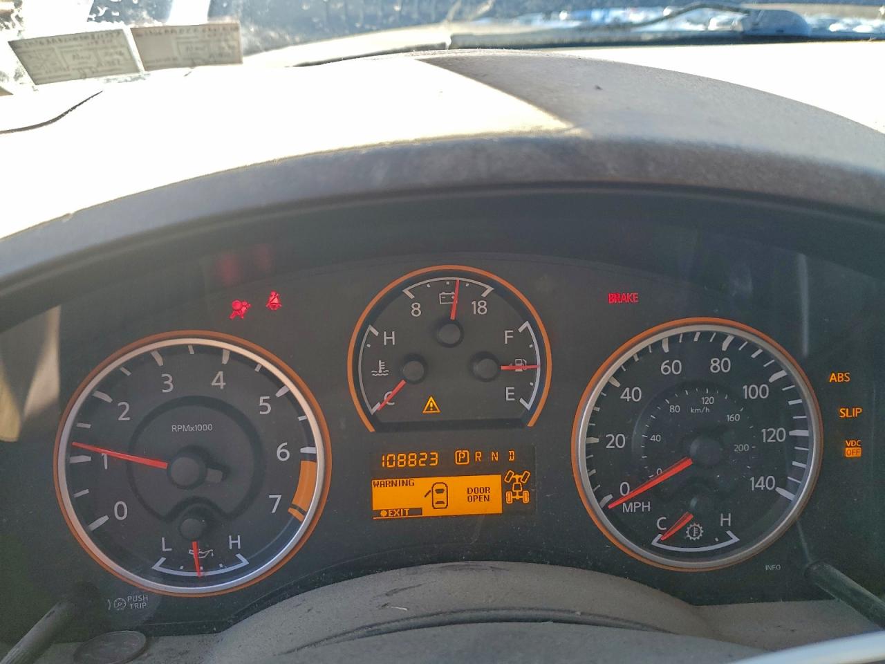 2011 NISSAN TITAN S photo 9