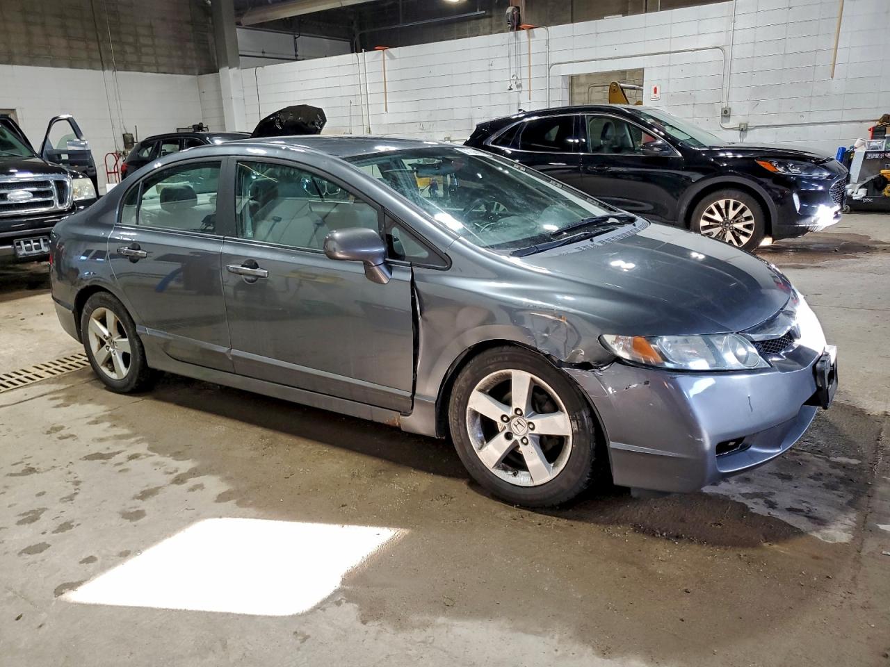 2010 HONDA CIVIC LX photo 4