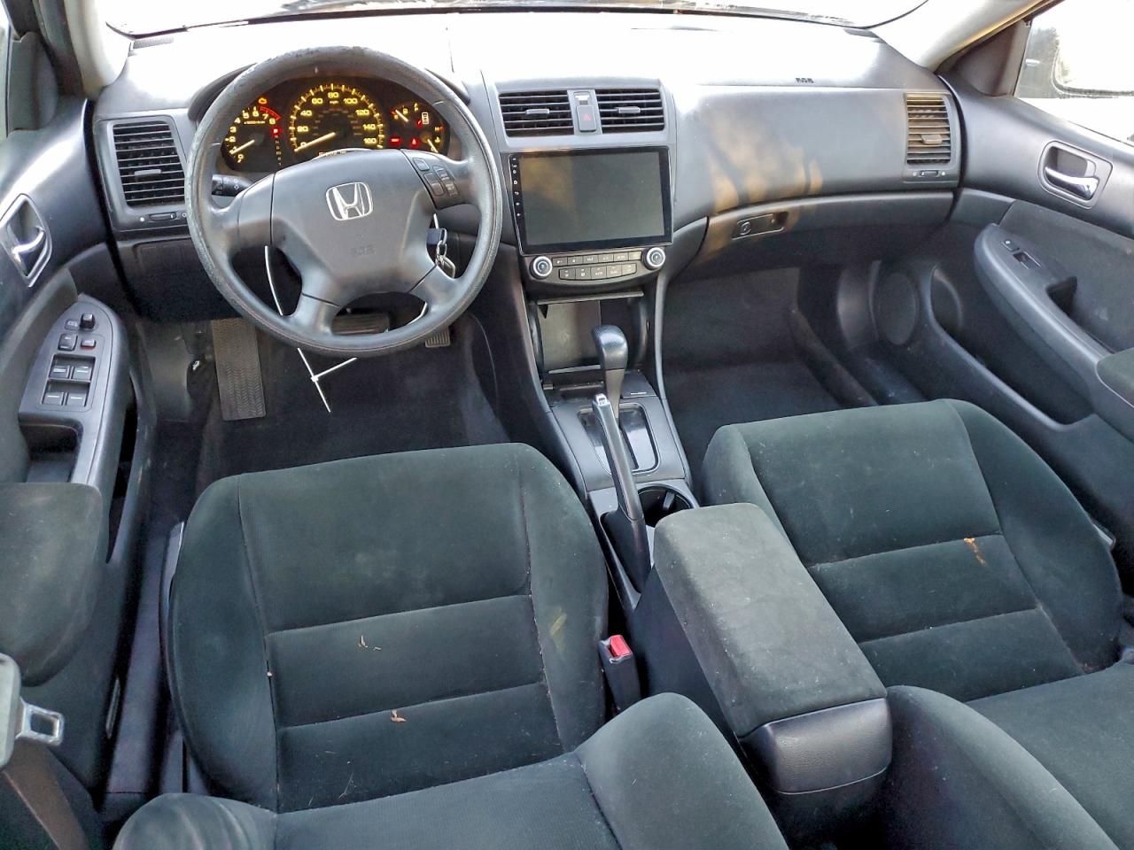 2006 HONDA ACCORD LX photo 8