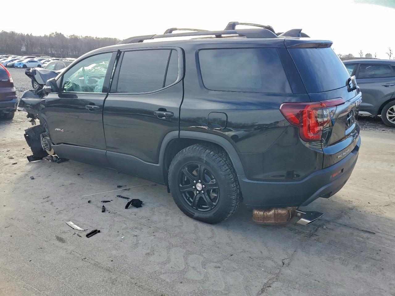 2023 GMC ACADIA AT4 photo 3