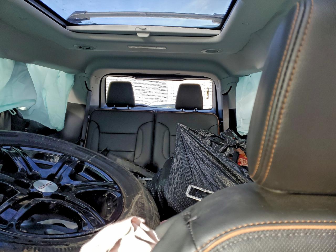 2023 GMC ACADIA AT4 photo 19