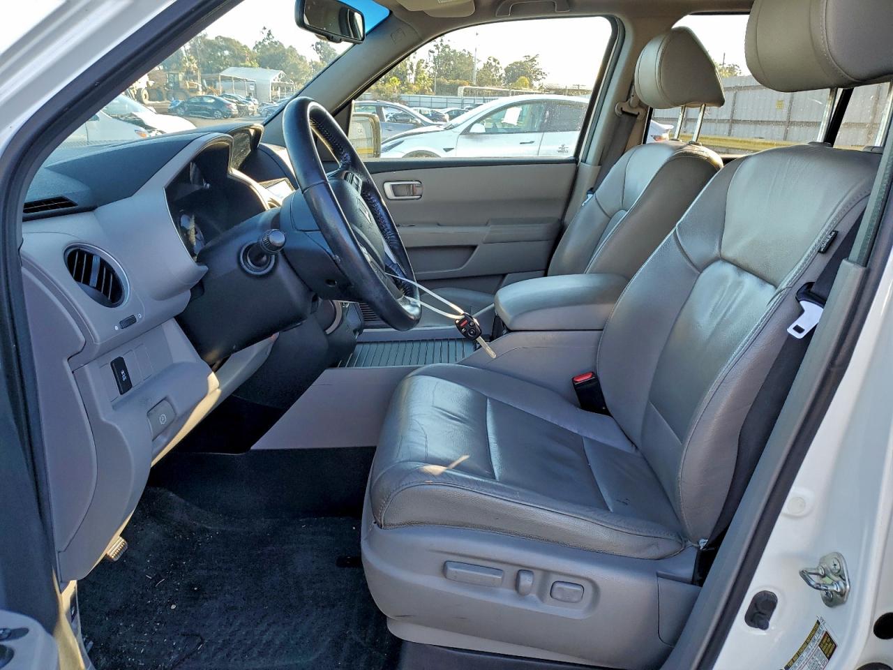 2013 HONDA PILOT EXL photo 7