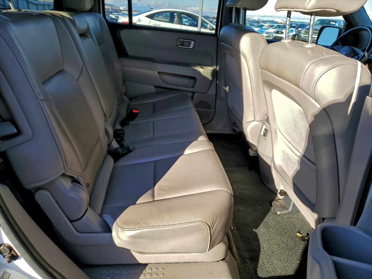 2013 HONDA PILOT EXL photo 11