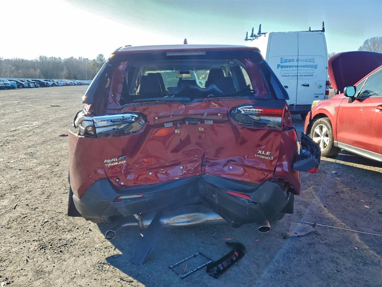 2024 TOYOTA RAV4 XLE photo 6