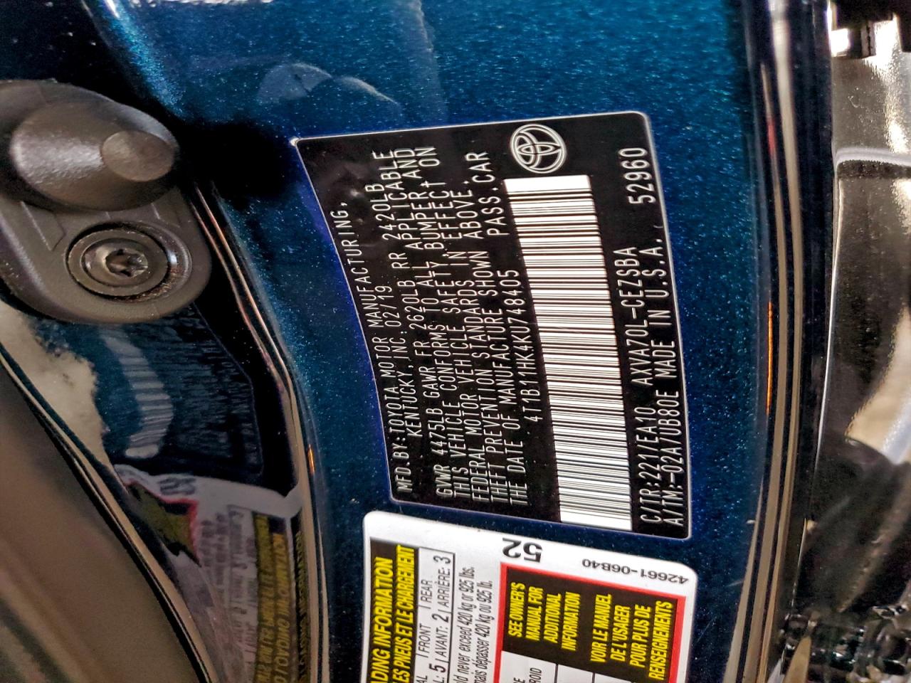 2019 TOYOTA CAMRY L photo 25