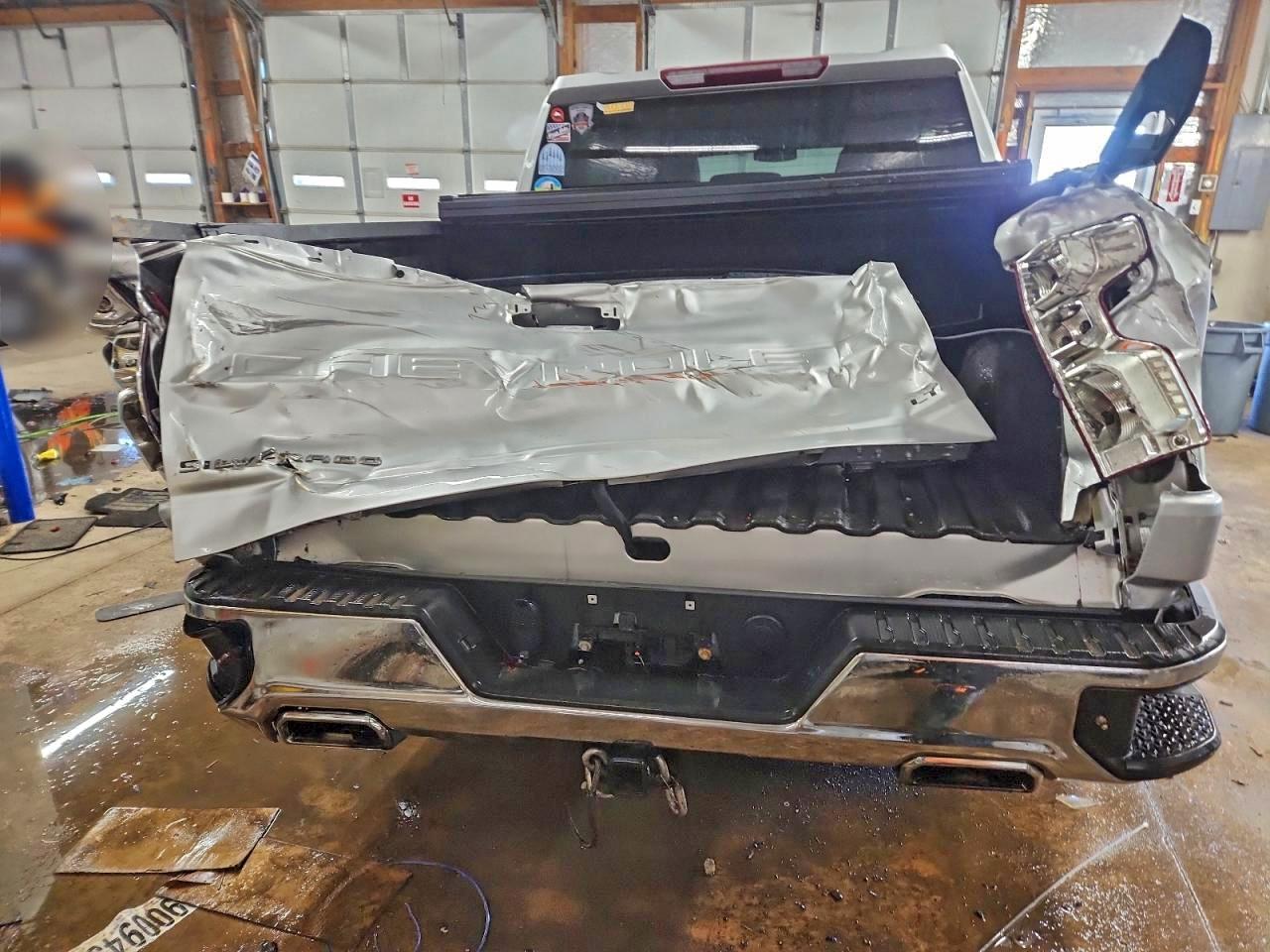 2021 CHEVROLET SILVERADO K1500 LT photo 6