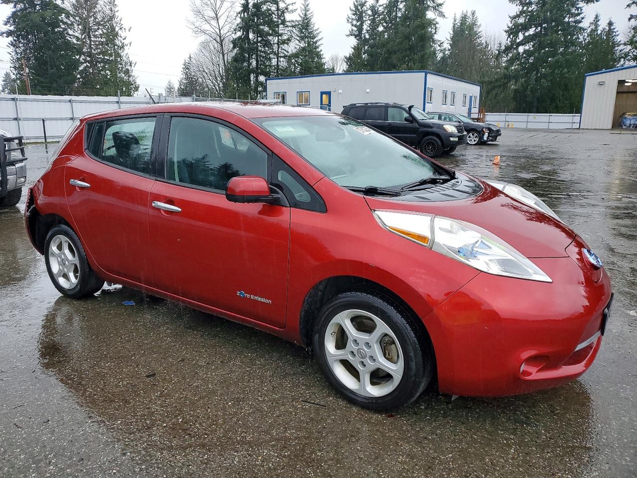 2015 NISSAN LEAF S photo 4