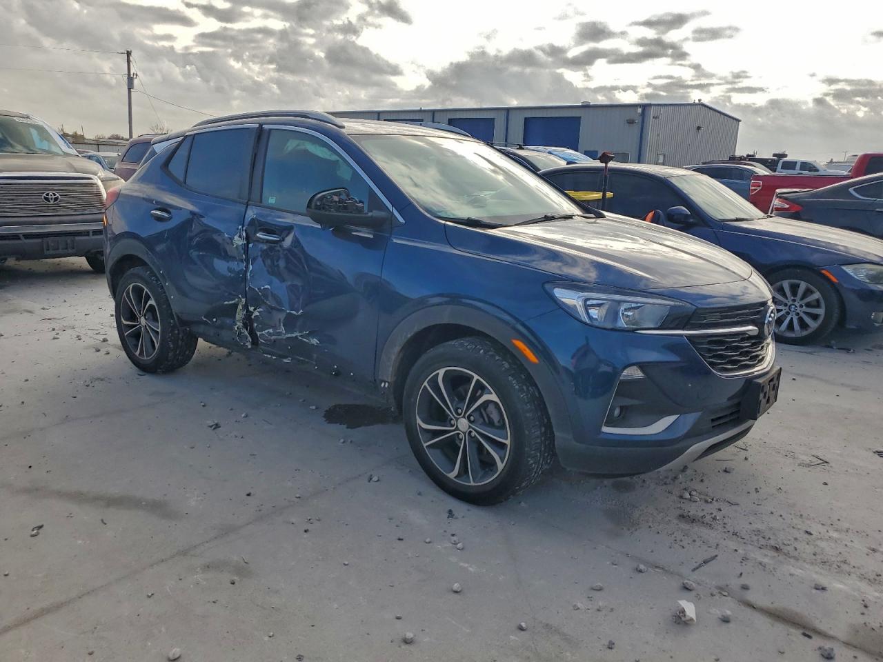 2020 BUICK ENCORE GX SELECT photo 4