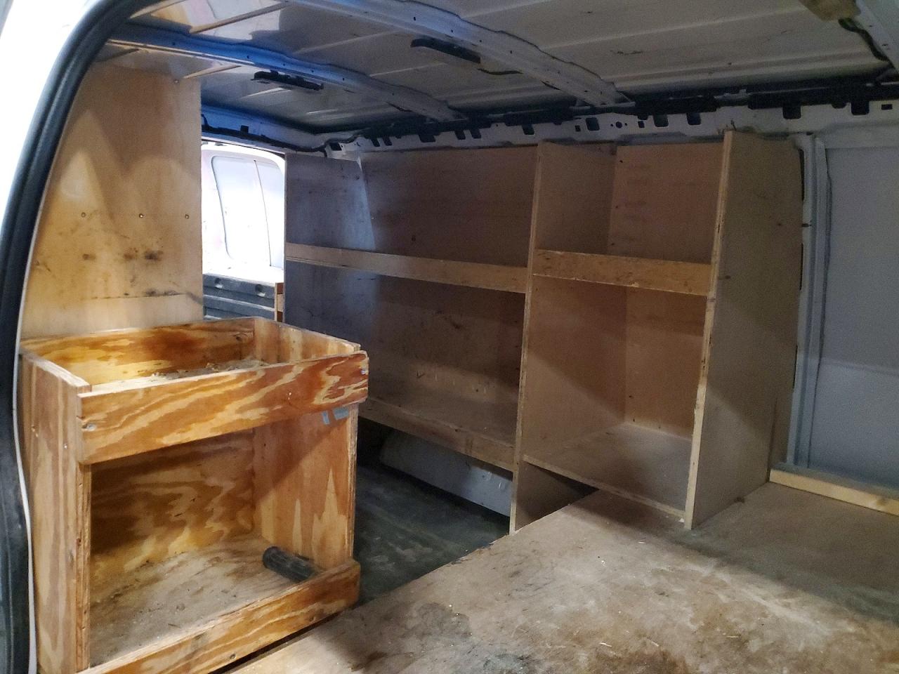 2016 GMC SAVANA G3500 photo 10