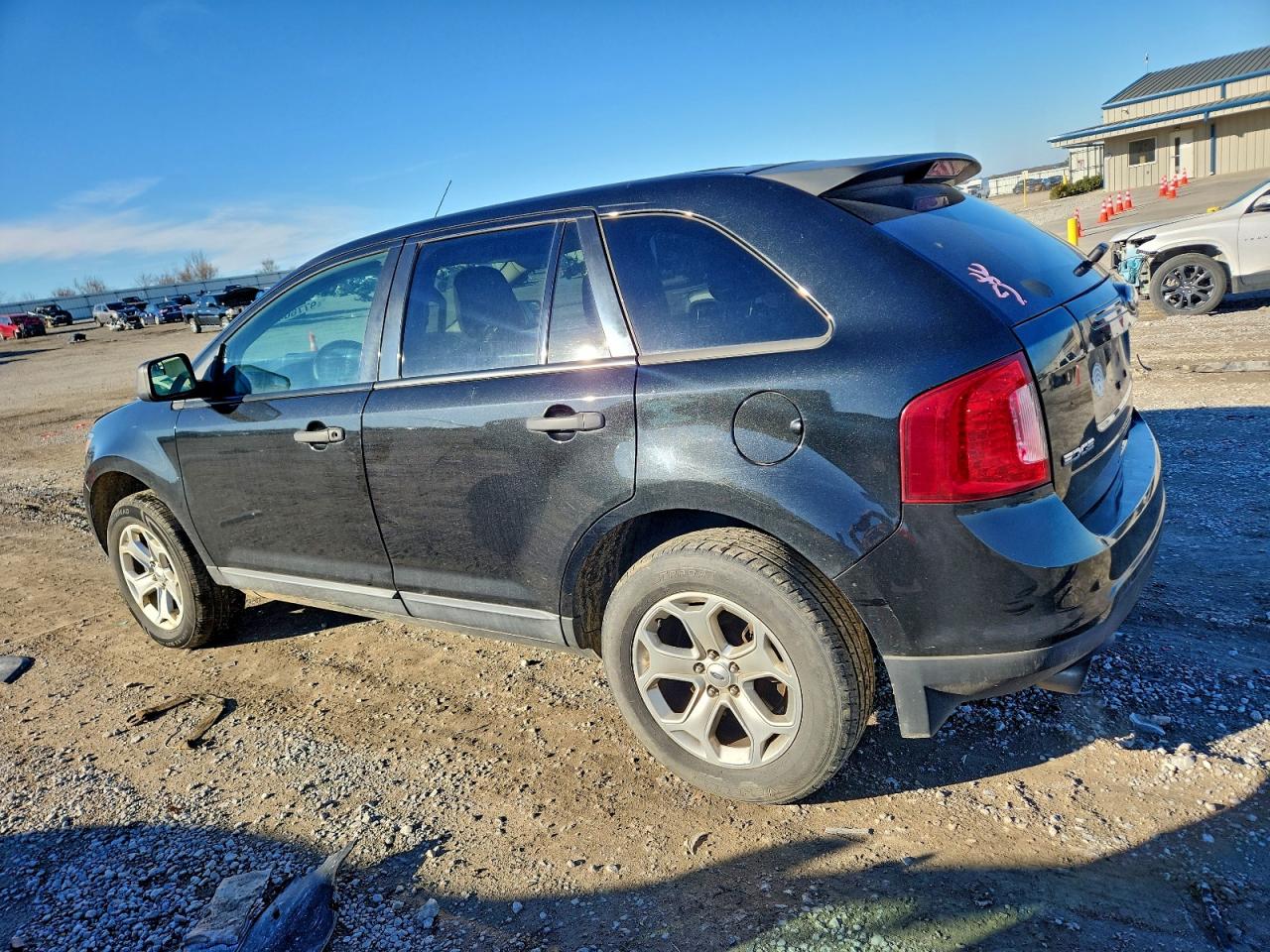 2011 FORD EDGE SE photo 2