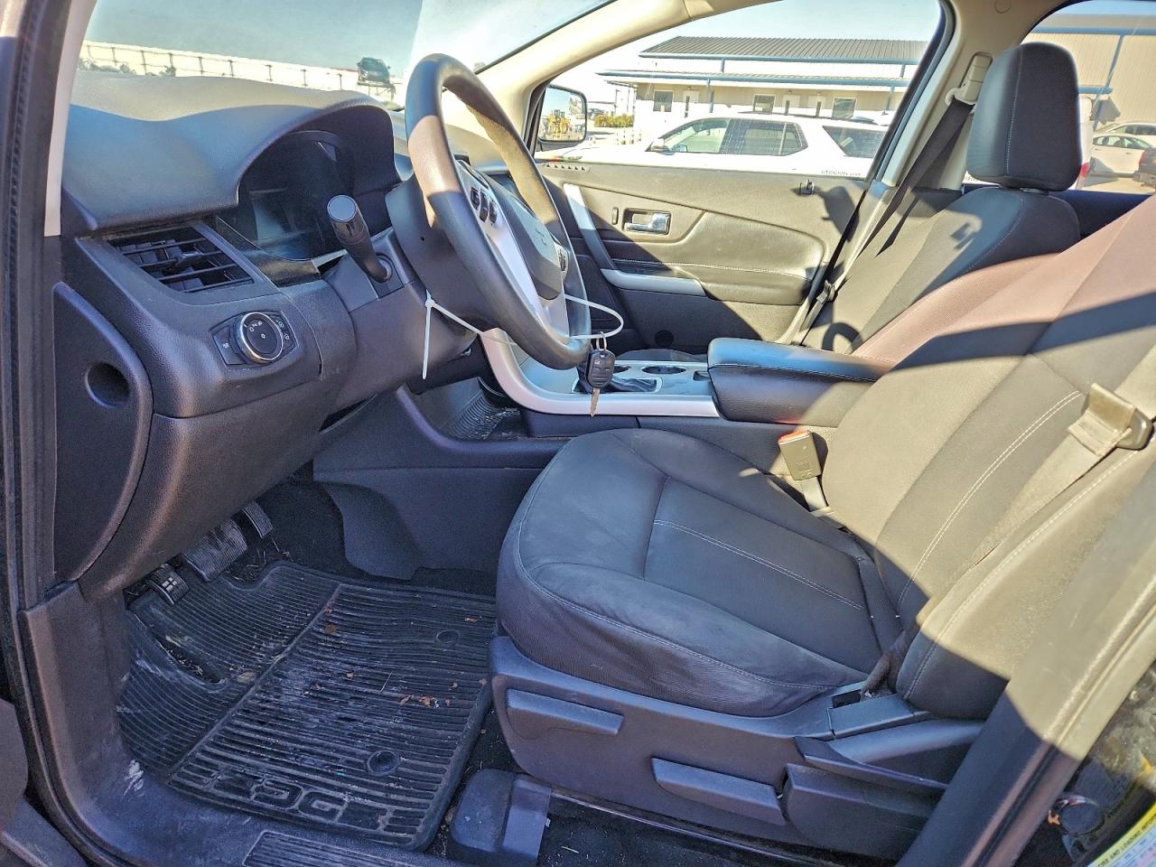 2011 FORD EDGE SE photo 7