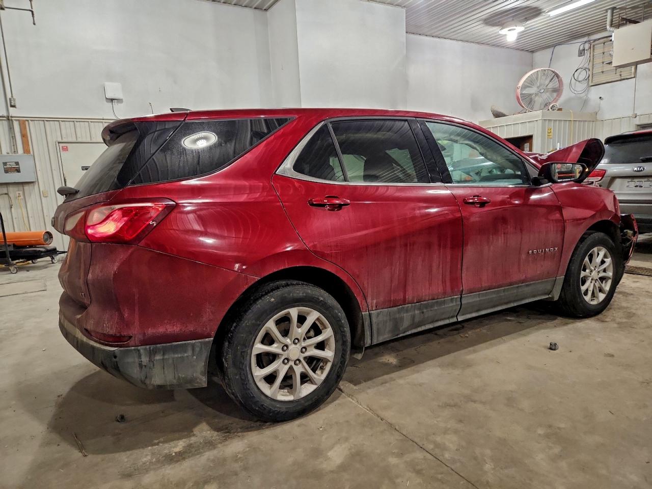 2019 CHEVROLET EQUINOX LT photo 3