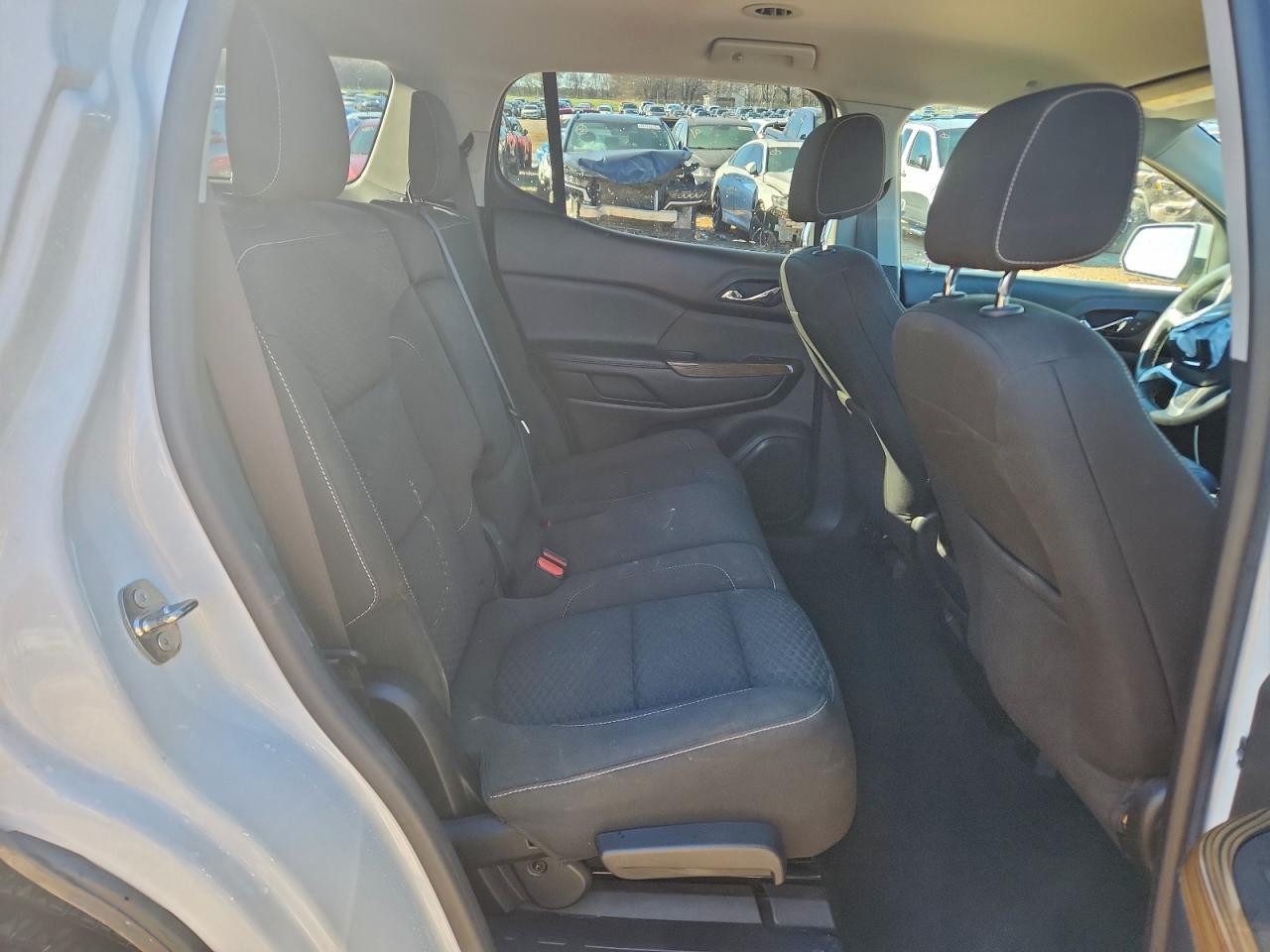 2017 GMC ACADIA SLE photo 11