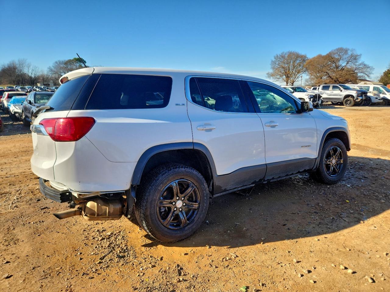 2017 GMC ACADIA SLE photo 3