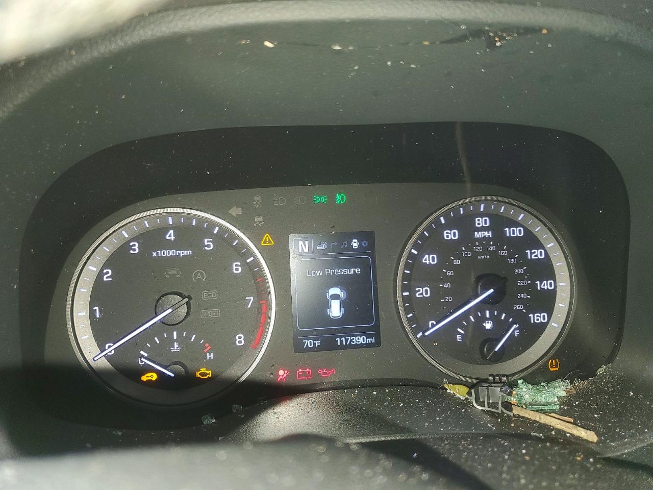 2018 HYUNDAI TUCSON photo 17