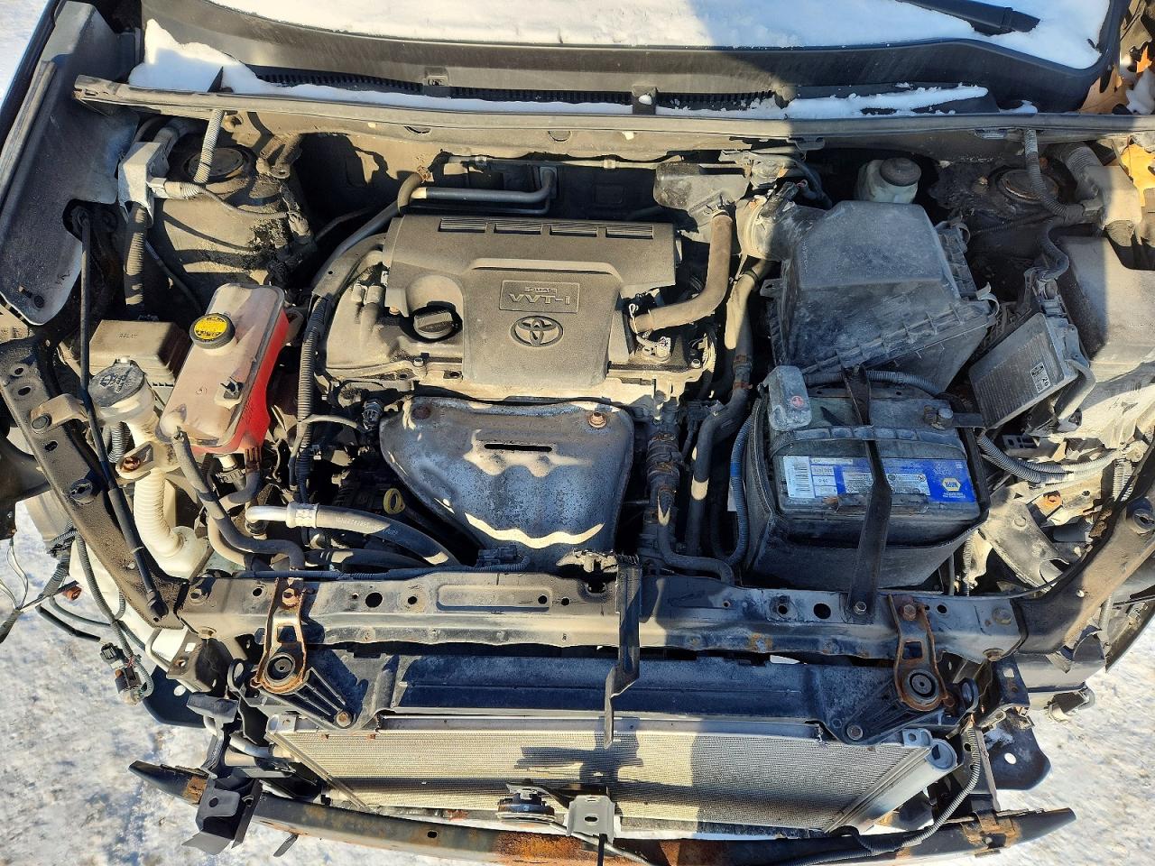 2013 TOYOTA RAV4 XLE photo 11