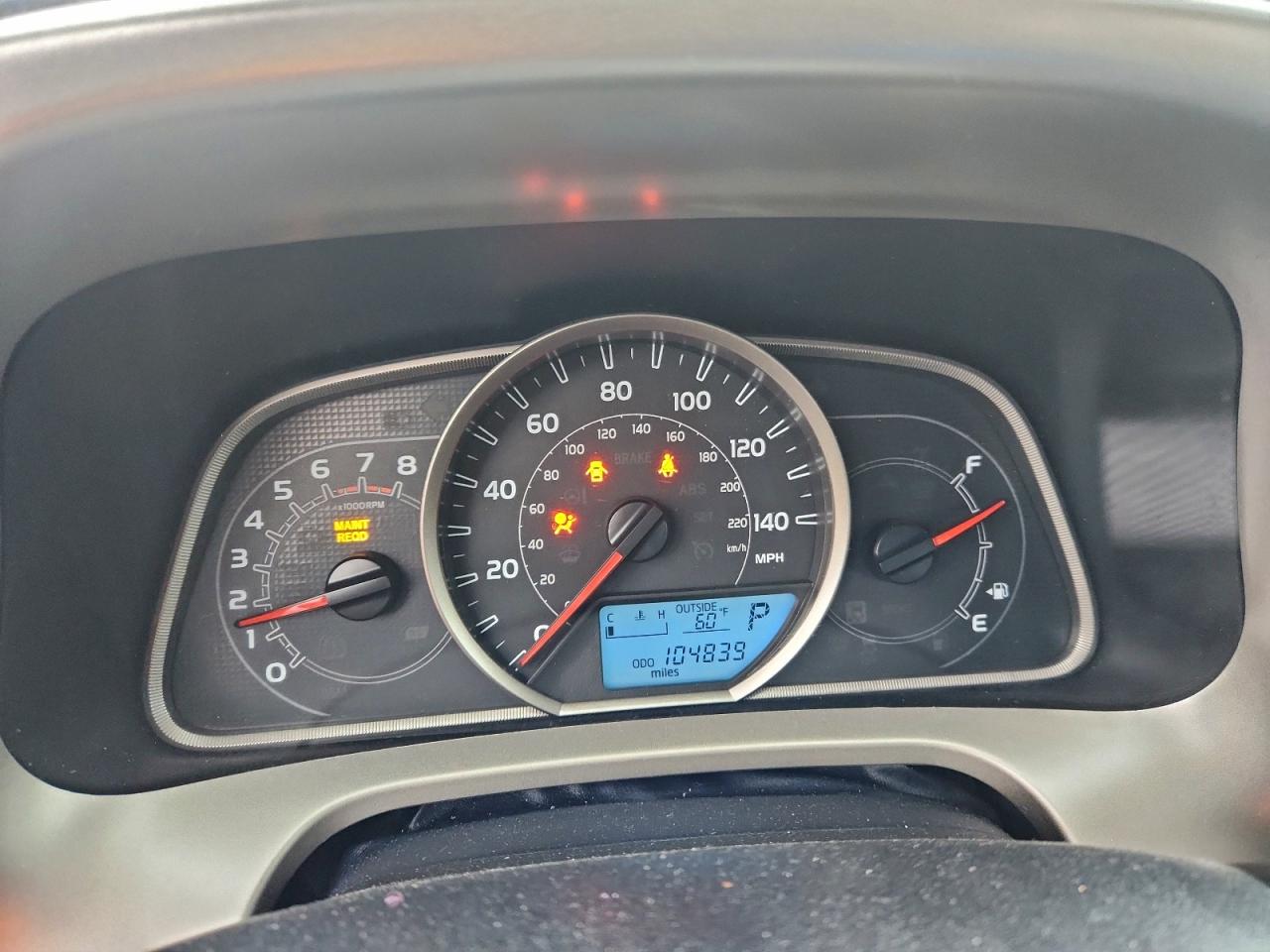 2014 TOYOTA RAV4 XLE photo 9