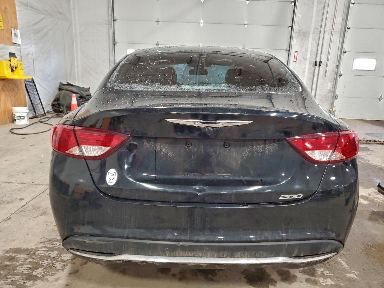 2015 CHRYSLER 200 LIMITED photo 6