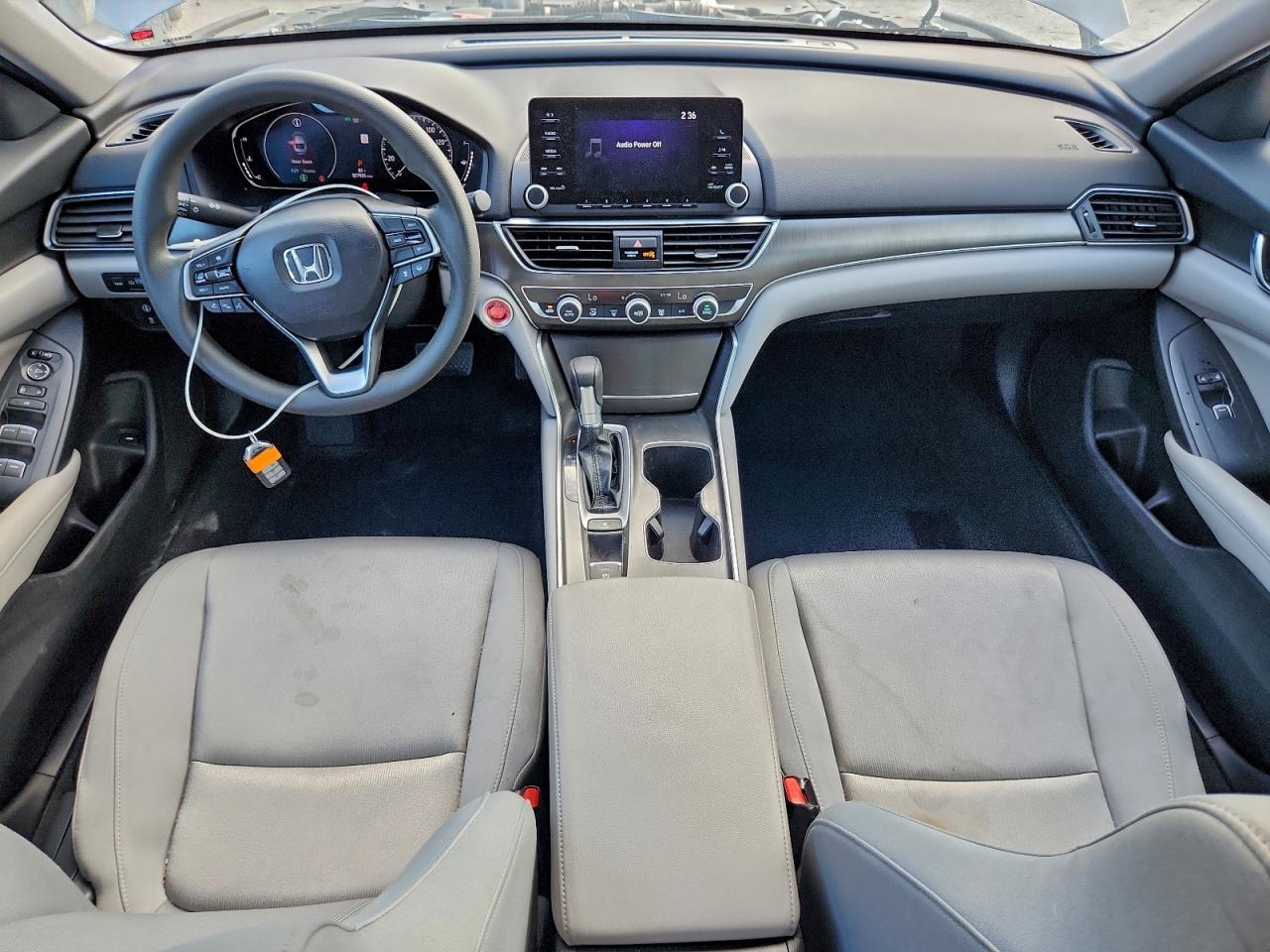 2020 HONDA ACCORD LX photo 8