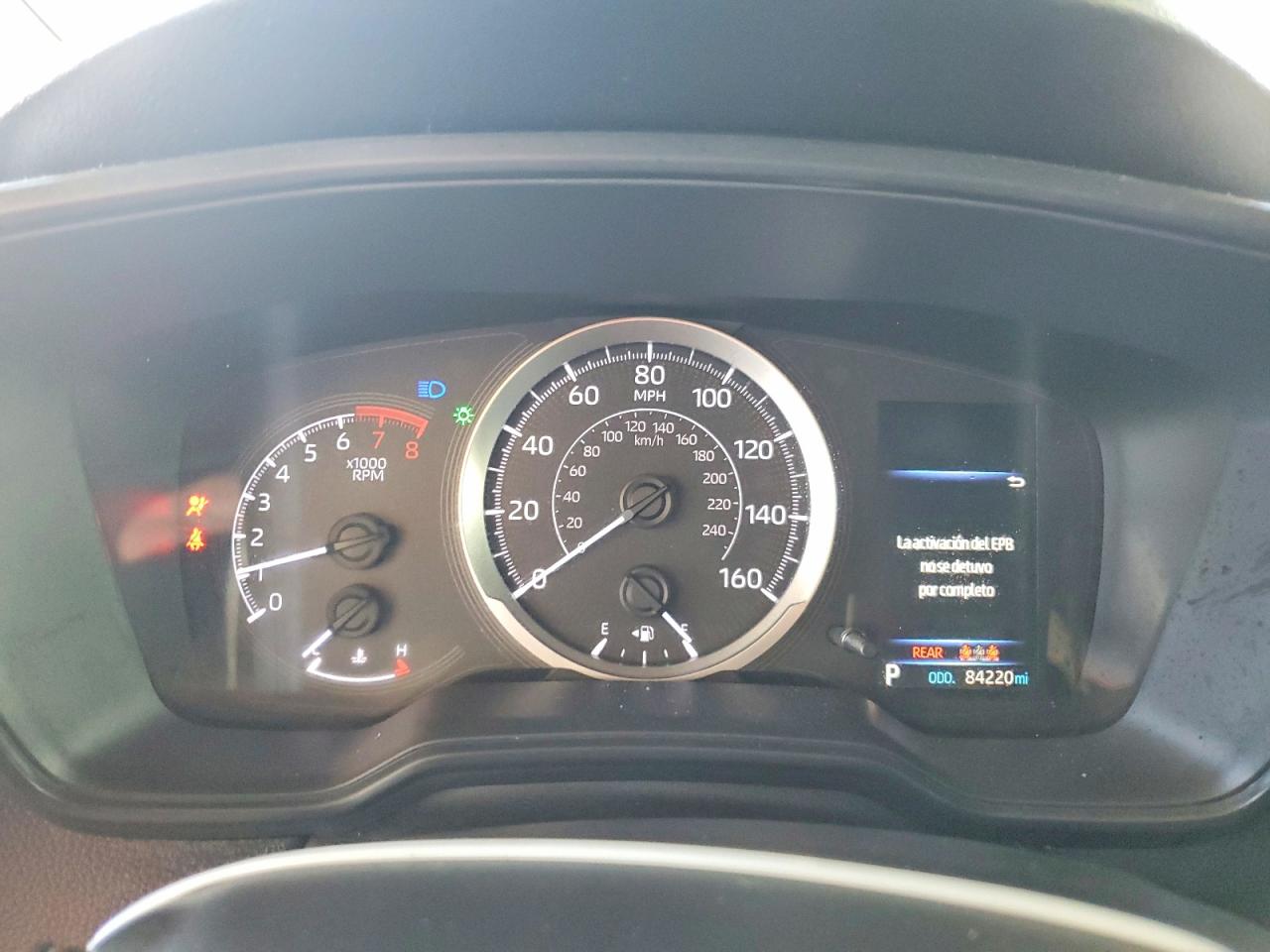 2020 TOYOTA COROLLA LE photo 9