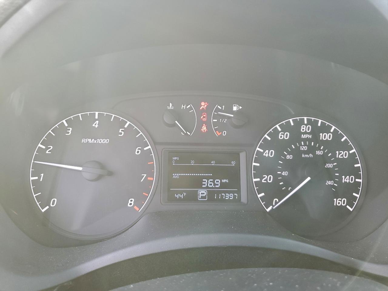 2016 NISSAN SENTRA S photo 9