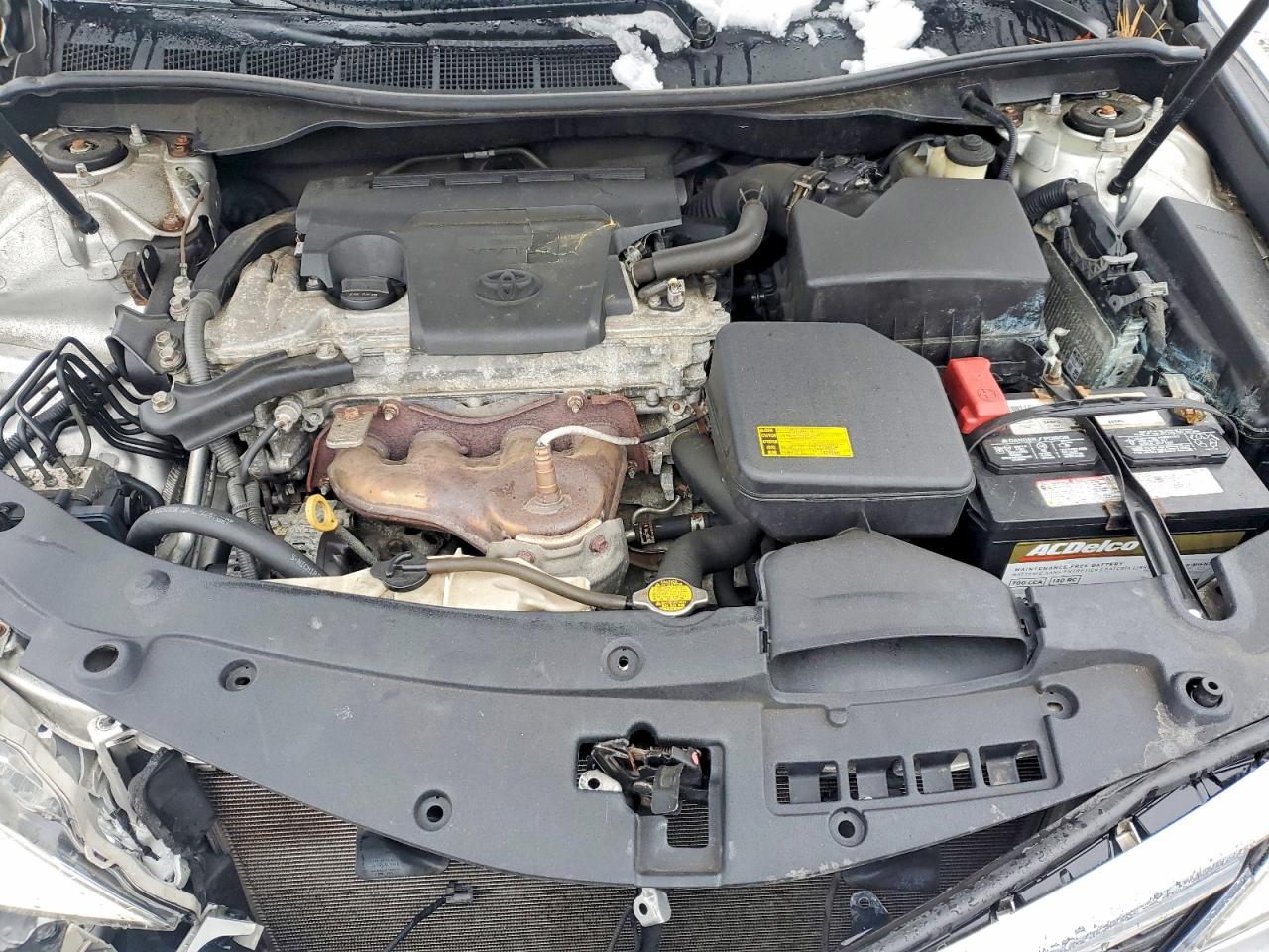 2014 TOYOTA CAMRY photo 11