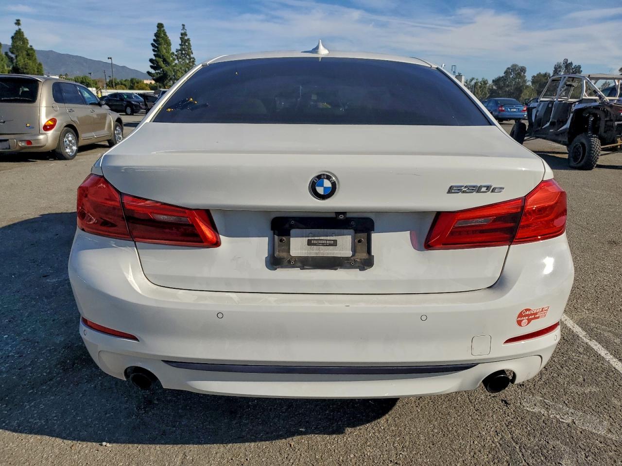 2018 BMW 530E photo 6