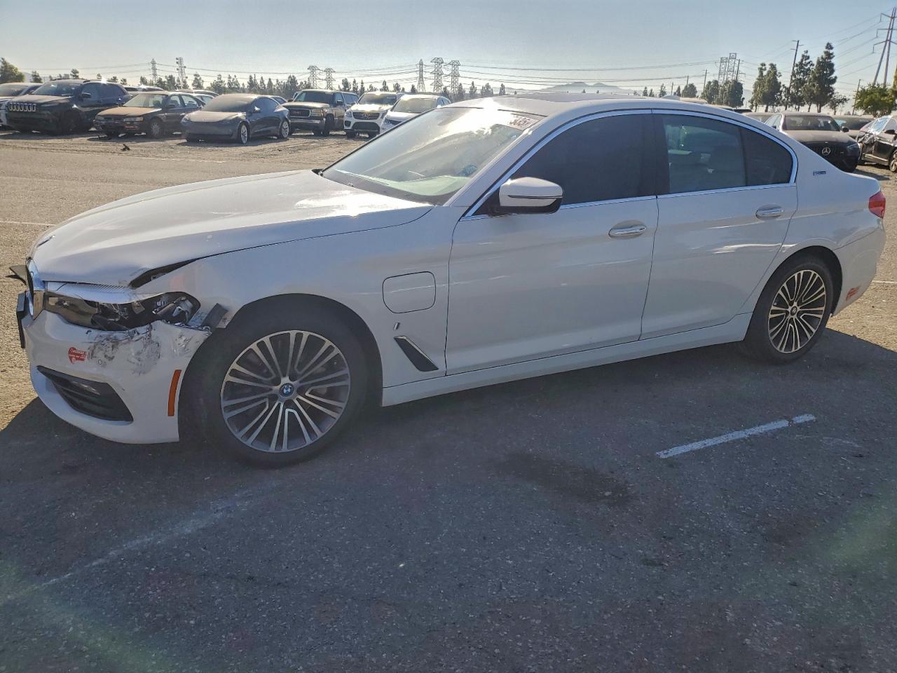 2018 BMW 530E