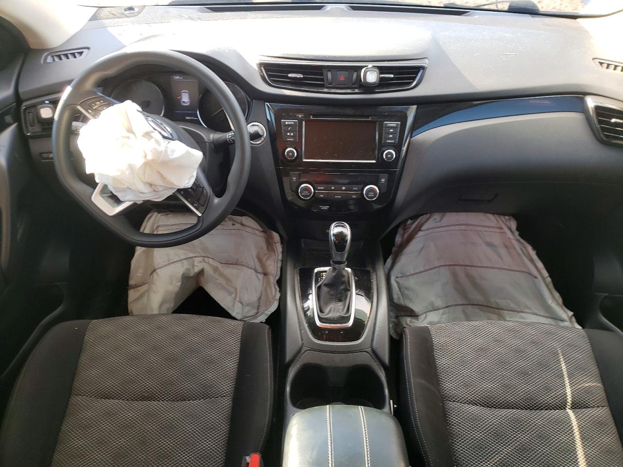 2020 NISSAN ROGUE SPORT S photo 8