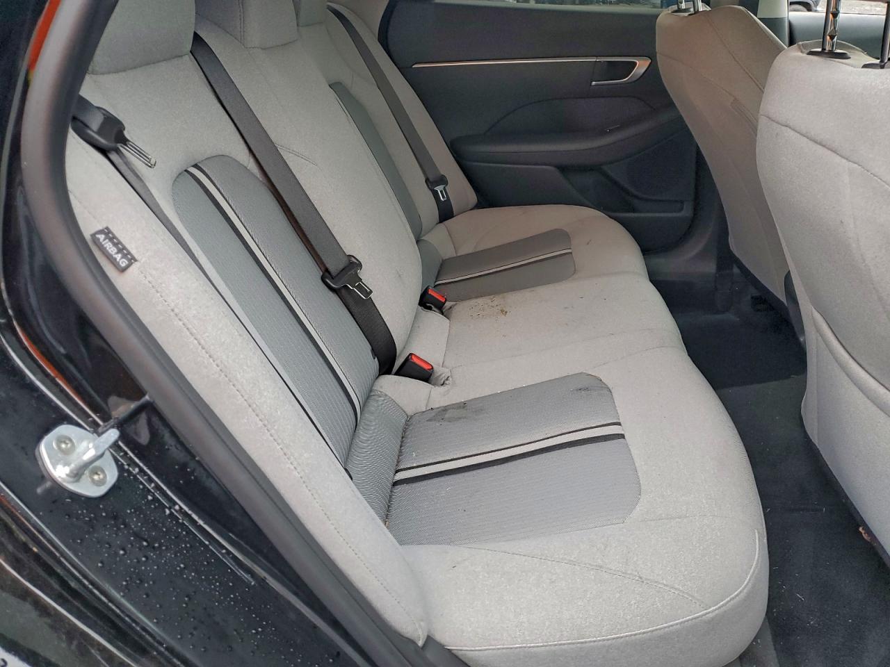 2020 HYUNDAI SONATA SE photo 10